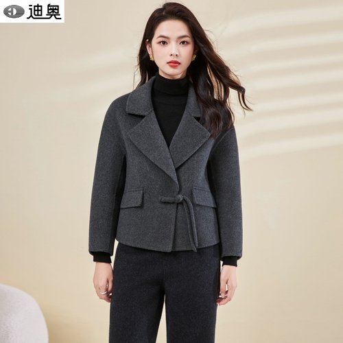迪奥25秋冬短款小香风羊毛呢外套