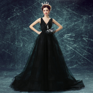 Black Sexy deep V collar princess bride wedding dinner will host show halter dress