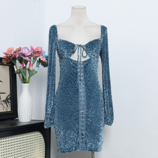 澳洲单PP小众设计性感辣妹方领绑带丝绒提花修身 显瘦连衣裙A3