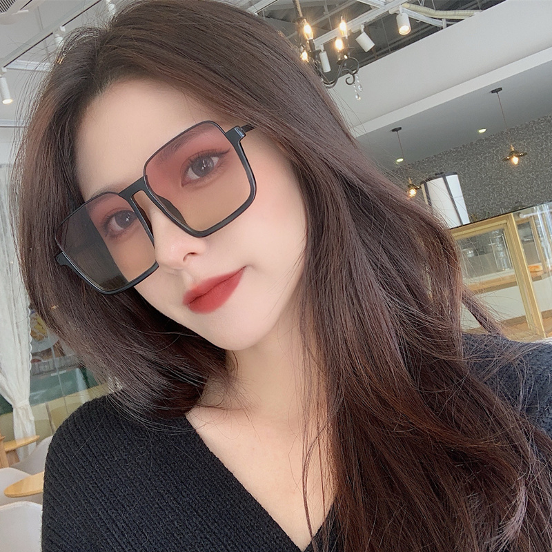 复古ins大框韩版墨镜女个性下半框眼镜网红圆脸显瘦太阳镜防紫外