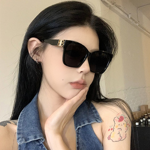 复古网红街拍大框显瘦遮阳太阳眼镜 欧美黑色方框高级感墨镜女时尚