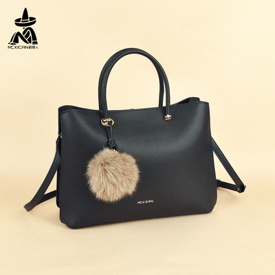 稻草人2025新款真皮毛球手提包