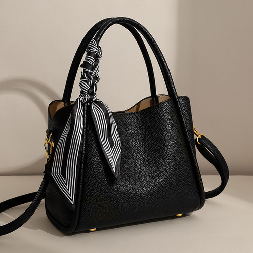 软皮手提包女2023新款潮