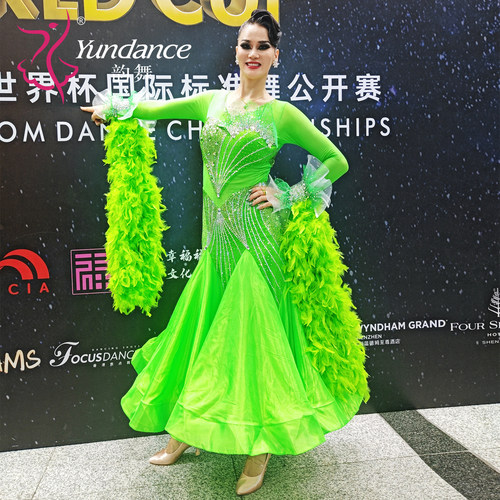 yundance韵舞摩登舞演出服定制