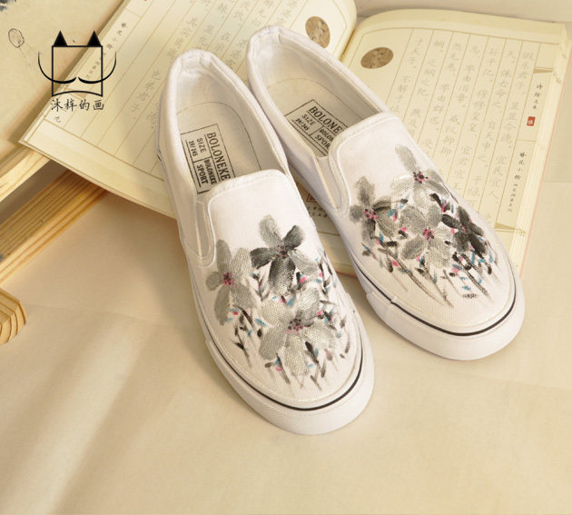 沐梓的画原创手绘帆布小白鞋懒人一脚蹬休闲男女情吕学生松紧板鞋