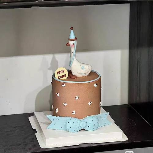 大白鹅百天满月周岁生日蛋糕装饰摆件三十而立小鹅小天鹅装扮配件