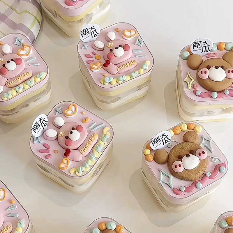 冰淇淋迷你大方形塑料布丁蛋糕杯