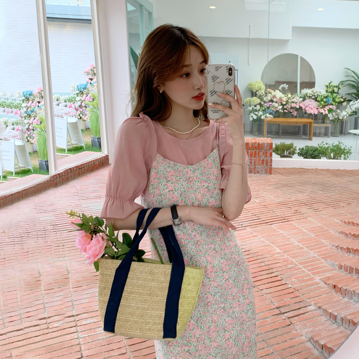 Real price mid long Collar Chiffon suspender dress shows thin temperament, pleated gentle floral skirt