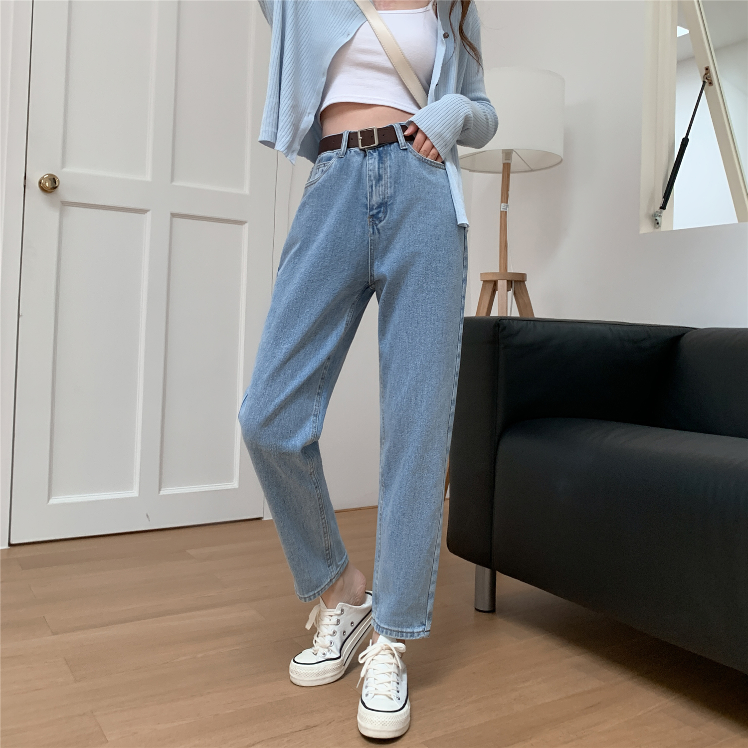 Real price ~ Korean version loose high waist straight tube 9-point jeans women's slim high daddy pants