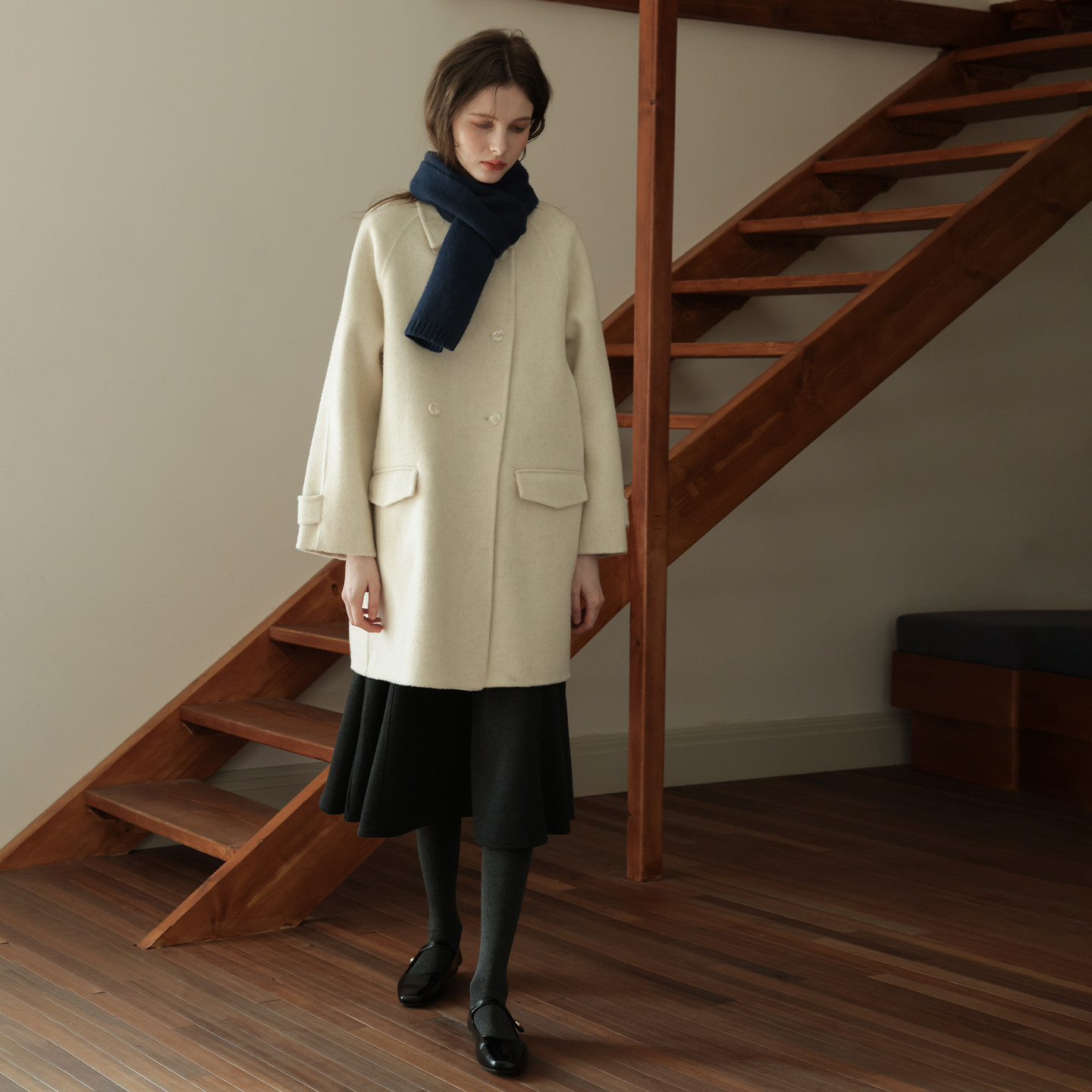 米白色100%羊毛翻领双面呢小个子外套女冬新款百搭双排扣气质大衣,女装/女士精品,毛呢外套,淘宝优惠券,粉丝福利购,淘宝优惠卷