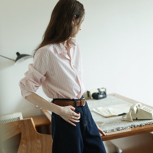 粉色条纹翻领设计感正肩长袖衬衫女春款宽松通勤百搭衬衣休闲上衣