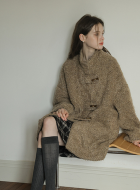 春也白法式复古驼色气质百搭立领外套学院风中长款牛角扣毛呢大衣