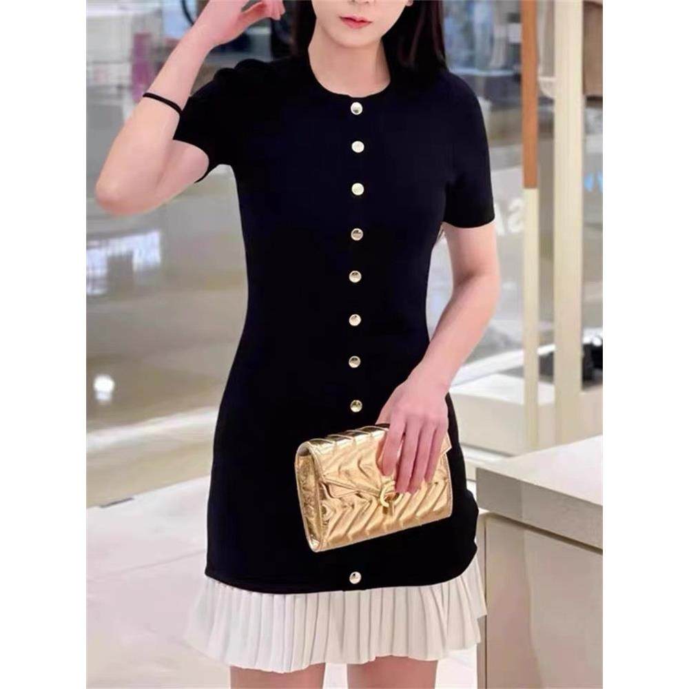 法单S家 早春小香风气质金属扣撞色圆领百褶下摆针织短袖连衣裙女,女装/女士精品,连衣裙,淘宝优惠券,粉丝福利购,淘宝优惠卷