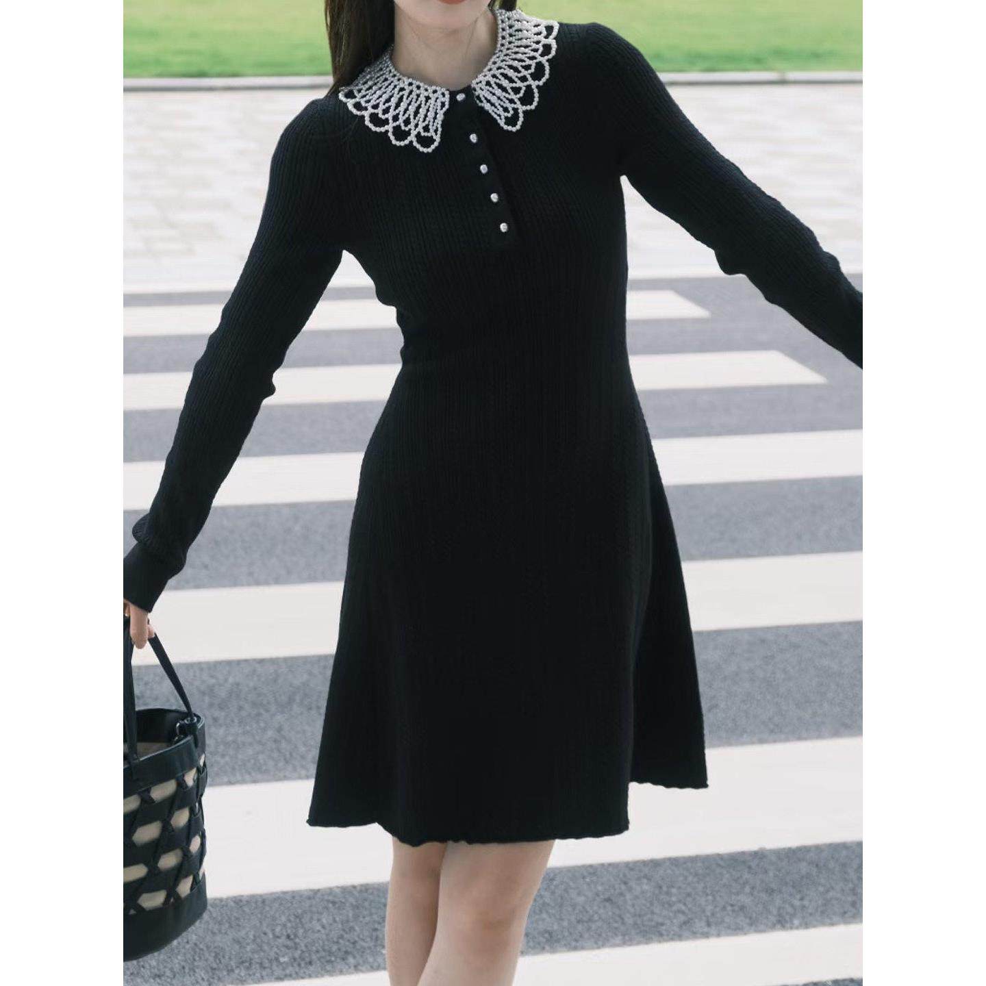 法单M家 25秋冬甜美可拆卸珍珠领针织连衣裙长袖收腰小个子短裙