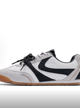 男女简约百搭休闲舒适低帮板鞋 K0FW5MM11CJ-012