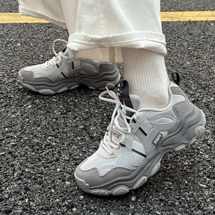 男女同款 休闲舒适低帮跑步鞋 K0EZ5MC48 1118 经典