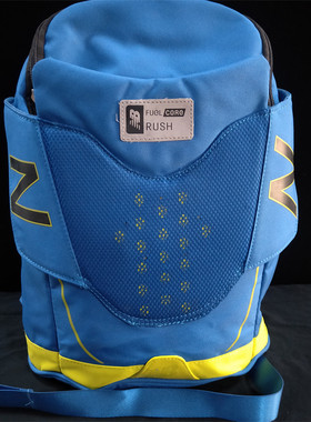 New Balance 男女运动休闲双肩背包 8P821033-BL