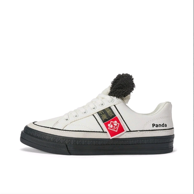 男女咒术回战联名轻便运动休闲板鞋 K0C62CC01P-012