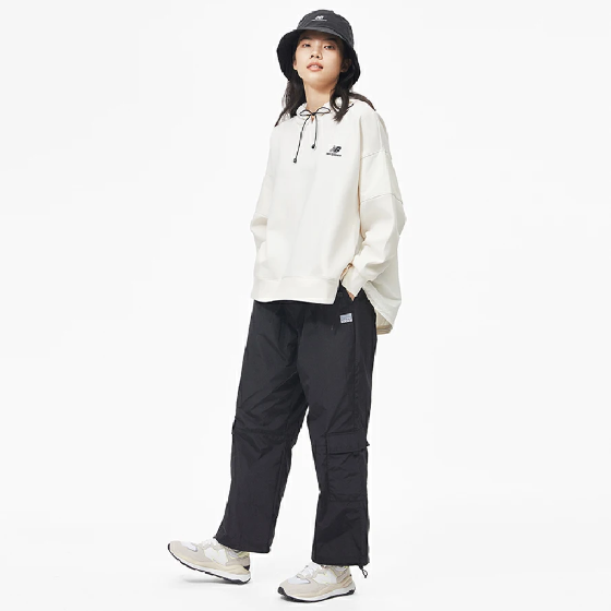 NEWBALANCE运动长裤大喇叭型