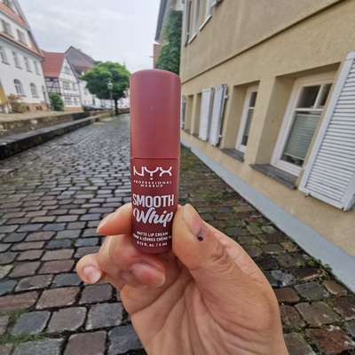 德国直邮 NYX Smooth Whip Matte Lip Cream哑光丝绒唇釉唇泥口红