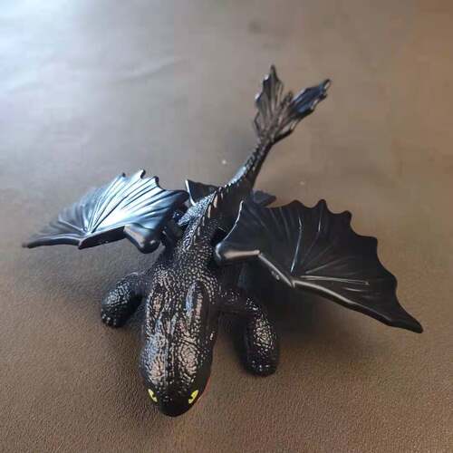 麦当劳驯龙高手动画片卡通形象无牙儿童玩具静态模型玩具 - 封面