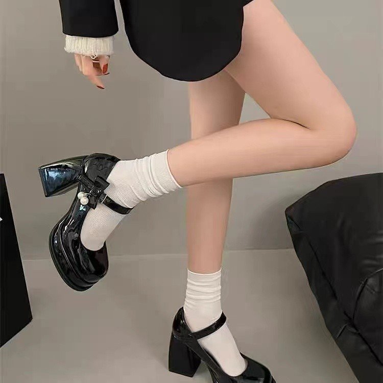 法式玛丽珍高跟鞋女粗跟方头单鞋洛丽塔lo黑色漆皮jk小皮鞋一字带