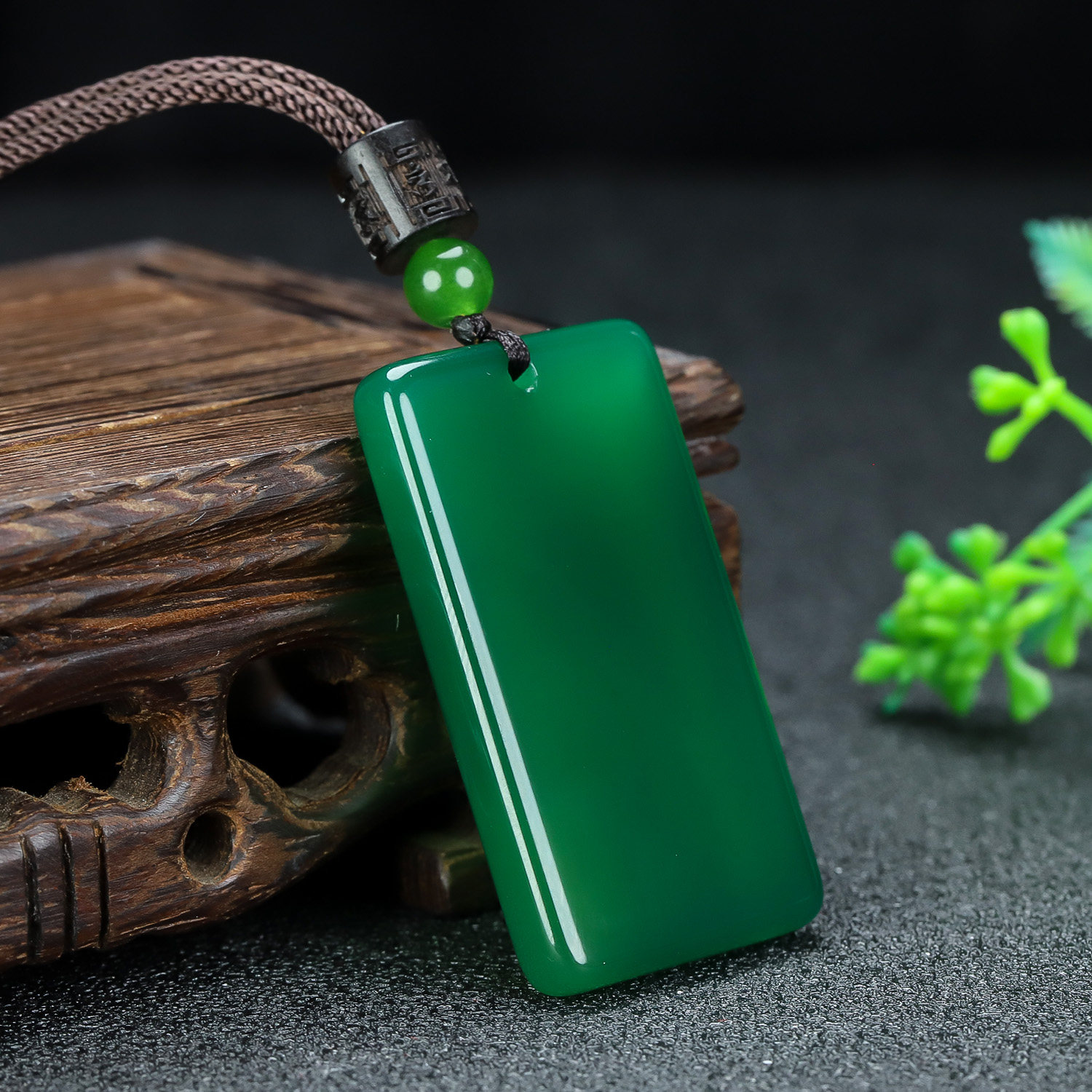 和田玉无事牌吊坠挂件新疆玉绿玉髓平安无事牌玉坠男女款玉佩玉牌