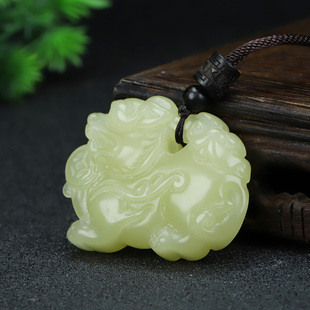 和田玉麒麟献宝吊坠新疆玉黄口料立体招财貔貅挂件玉佩项链玉坠