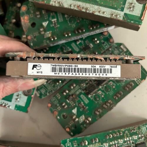 议价7MBR50vp060-50模块可维修