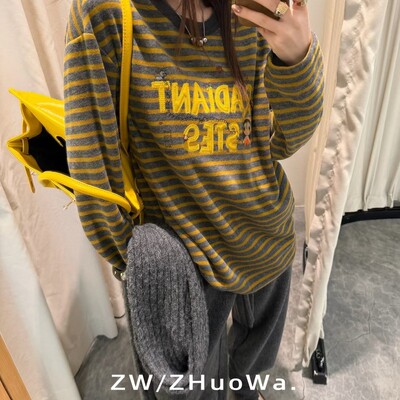 ZW卓娃正品韩系条纹卡通字母外磨毛女秋冬新款宽松减龄上衣33781