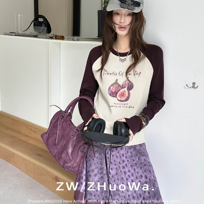 ZW卓娃正品复古无花果印花插肩长袖T恤女早秋撞色短款修身底上衣图片