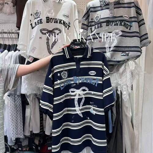 KAKAMEE韩系蝴蝶结喷画Polo领上衣蕾丝拼接条纹宽松短袖T恤女夏新