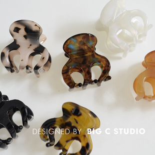 高马尾醋酸小抓夹固定神器简约防塌发卡少女气质高级感后脑勺发夹