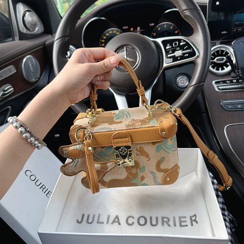 JULIA COURIER女包轻奢刺绣小方包包女2026新款大容量单肩斜挎包