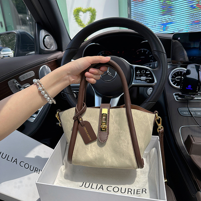 JULIA COURIER小众美拉德拼色水桶包包女2024新款潮菜篮子包通勤