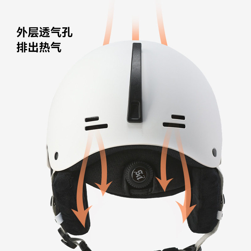 儿童滑雪头盔保暖防撞