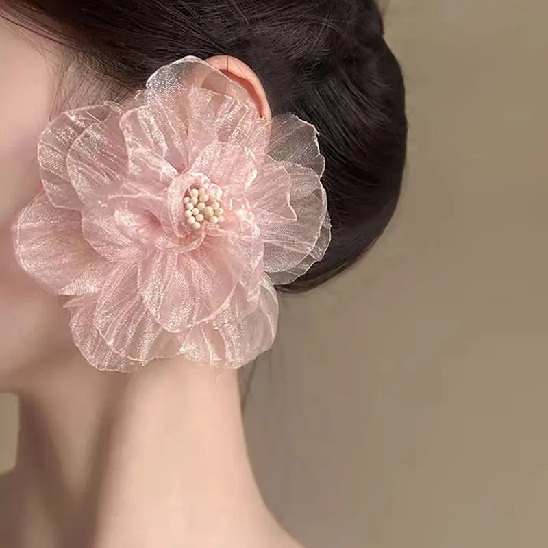 超仙薄纱水晶花朵耳钉简约百搭小清新小众设计甜美风度假耳环,饰品/流行首饰/时尚饰品新,耳环,淘宝优惠券,粉丝福利购,淘宝优惠卷