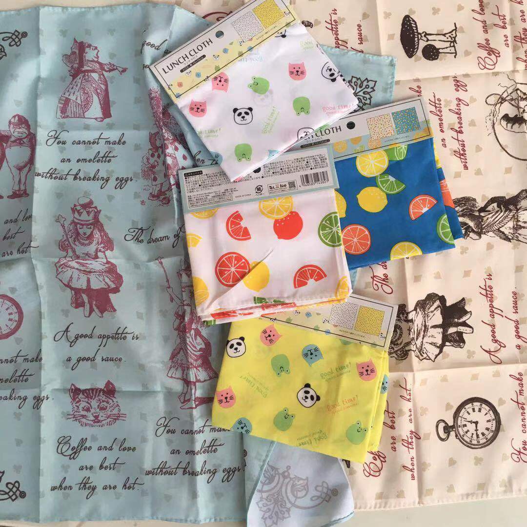 出口日本 爱丽丝卡通丝巾盖巾多用途女士装饰方巾餐巾餐布头巾