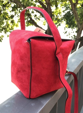 2022年新款圣诞红色保温杯斜挎包 红色绒面单肩包 手提包 星baba