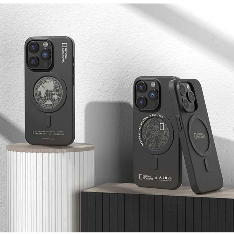 韩国国家地理商务简约黑色适用苹果iPhone15pro手机壳超薄防指纹耐磨magsafe磁吸充电16promax保护套