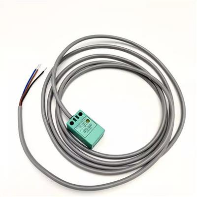 电动叉车限位开关AZ17M05NK AZ17M05PK PNK传感器接近开关小方形