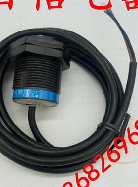 沪工 光电开关 AE3F-DS10N1(N2/P1/P2)NPN直流三线常开 漫反射