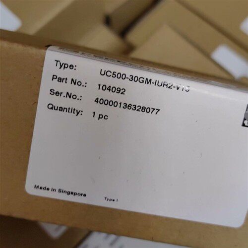 UC500-30GM-IUR2-V15超声波传感器 货号104092全新原装现货