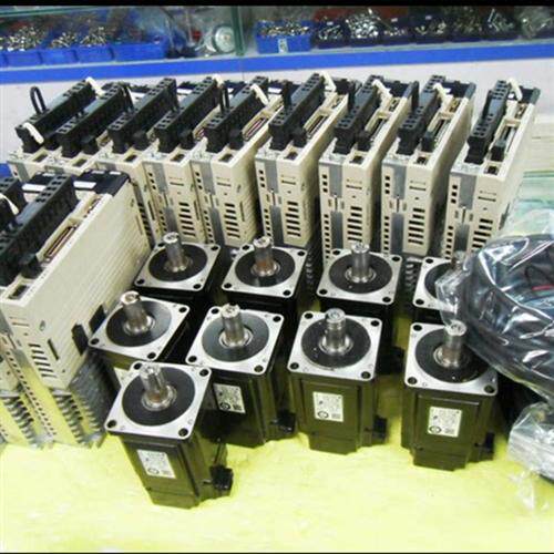 SGMJV-02ADE6S+SGDV-1R6A01B002000全新原装伺服议价现货包邮