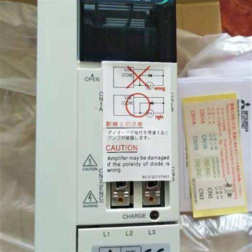 原装伺服驱动器MR-J2S-100B全新质保一年现货包邮