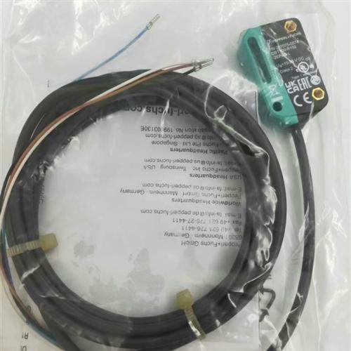 倍加福光电开关传感器0BT300-R100-2EP-IO-L