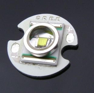 正品进口CREE XRE Q5灯珠 XML-U2 T6 3C 黄蓝光钓鱼强光手电筒LED