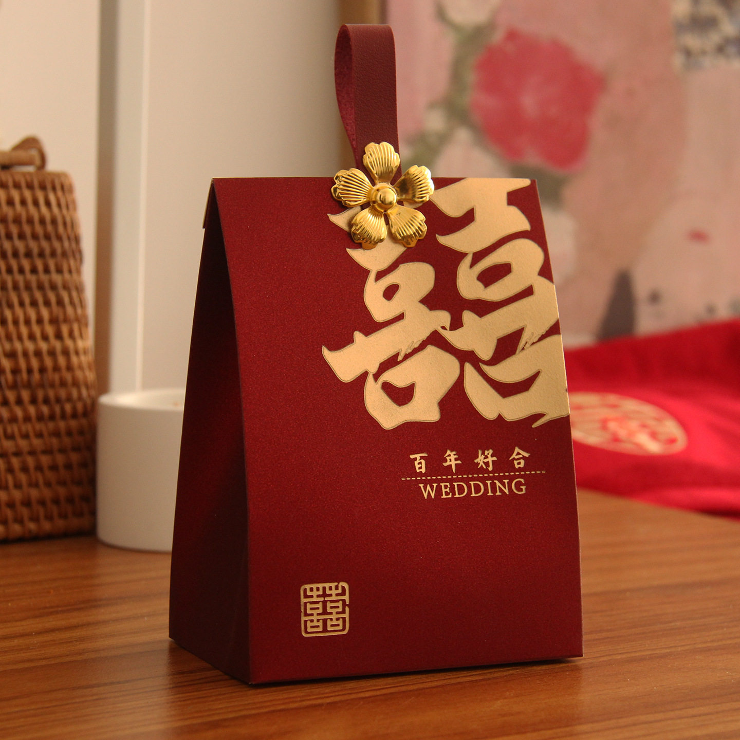 热销婚庆用品喜糖盒子高级新同款折叠糖盒不含糖喜糖袋订婚回跨境