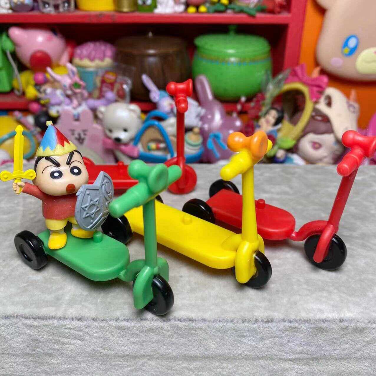 【Dreamer】正版散货小猪P奇过家家食玩红黄绿色仿真脚踏车滑板车