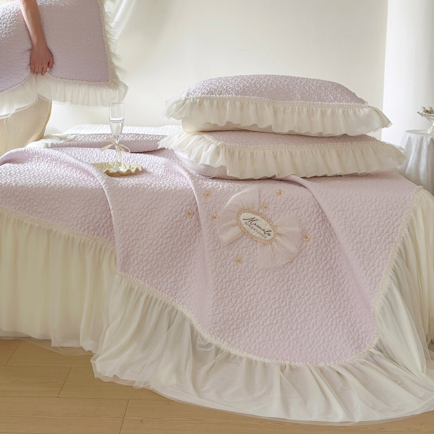 高级感刺绣蕾丝PE凉感冰丝凉席三件套公主风夏季床裙款空调软席子